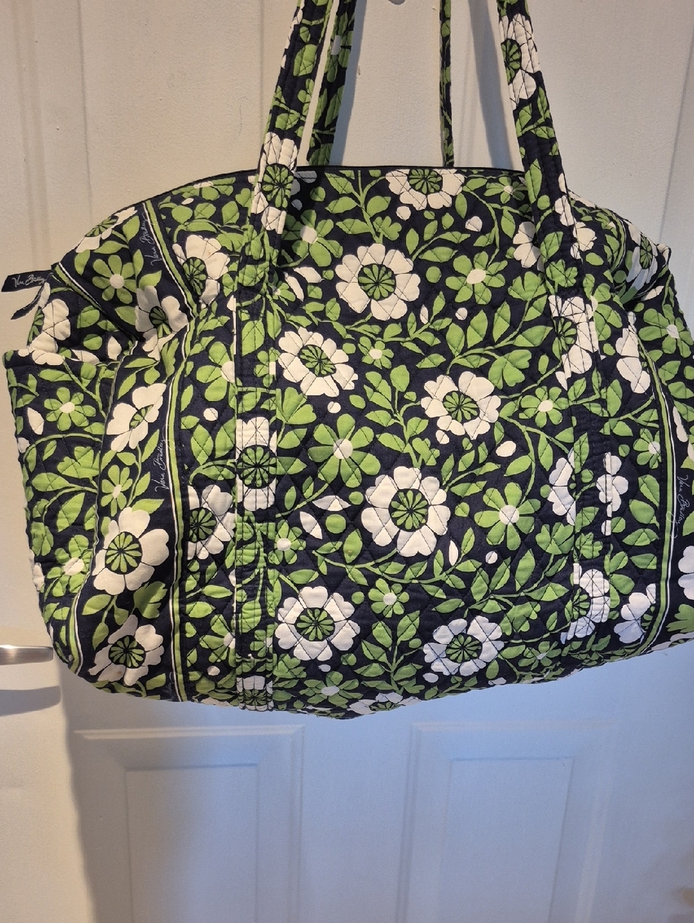 Vera Bradley Lucku You Navy, Green & White Large Floral Quilted Tote. EUC